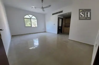 Apartment - 1 Bathroom for rent in Al Jawhara Building - Al Rawda 3 - Al Rawda - Ajman