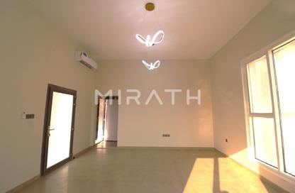 Villa - 4 Bedrooms - 5 Bathrooms for rent in Al Barsha South 2 - Al Barsha South - Al Barsha - Dubai