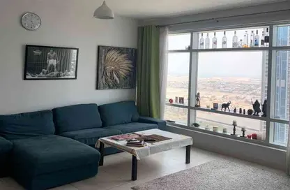 Apartment - 1 Bedroom - 2 Bathrooms for sale in The Lofts East - The Lofts - Downtown Dubai - Dubai