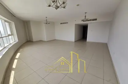 Apartment - 3 Bedrooms - 5 Bathrooms for rent in Al Khan Corniche - Al Khan - Sharjah