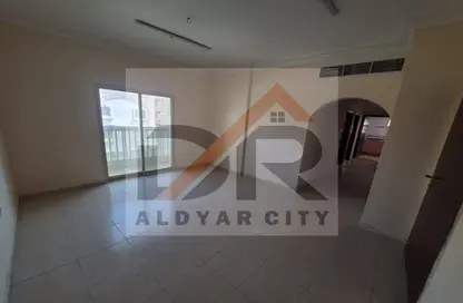 Apartment - 2 Bedrooms - 2 Bathrooms for rent in Ajman Corniche Residences - Ajman Corniche Road - Ajman