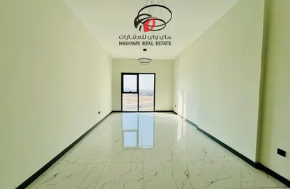 Apartment - 2 Bedrooms - 2 Bathrooms for rent in Rukan Tower - Dubai Land - Dubai