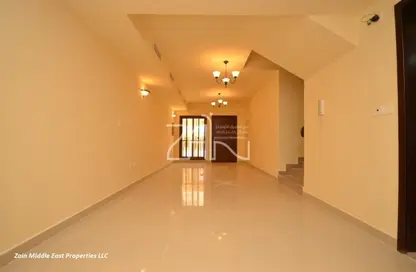 Villa - 2 Bedrooms - 3 Bathrooms for sale in Zone 8 - Hydra Village - Abu Dhabi