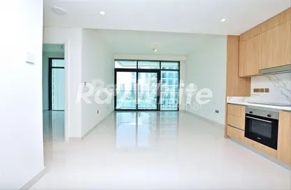 Apartment - 1 Bedroom - 1 Bathroom for sale in Beach Vista - EMAAR Beachfront - Dubai Harbour - Dubai