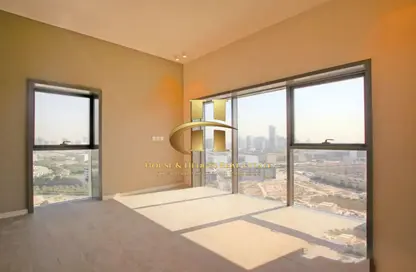 Apartment - 2 Bedrooms - 3 Bathrooms for rent in Park View Tower - Jumeirah Village Circle - Dubai