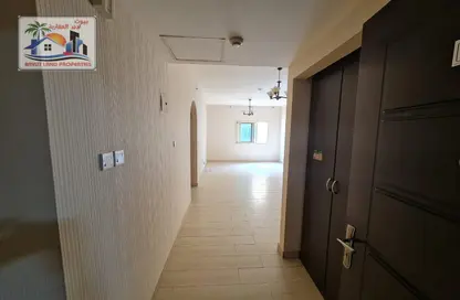 Apartment - 3 Bedrooms - 3 Bathrooms for rent in Muweileh Community - Muwaileh Commercial - Sharjah