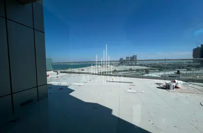 Apartment - 3 Bedrooms - 5 Bathrooms for rent in Al Reem Island - Abu Dhabi