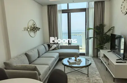 Apartment - 1 Bedroom - 2 Bathrooms for rent in Azizi Fawad Residence - Dubai Healthcare City - Dubai