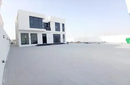 Villa - 6 Bedrooms for rent in Madinat Al Riyad - Abu Dhabi