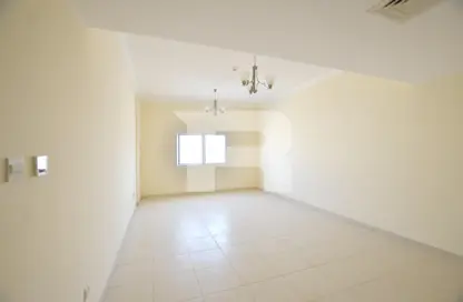 Apartment - 1 Bedroom - 2 Bathrooms for rent in Phase 3 - International City - Dubai