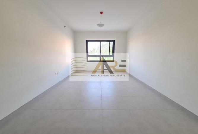 Apartment - 2 Bedrooms - 3 Bathrooms for rent in Sarab 2 - Aljada - Sharjah