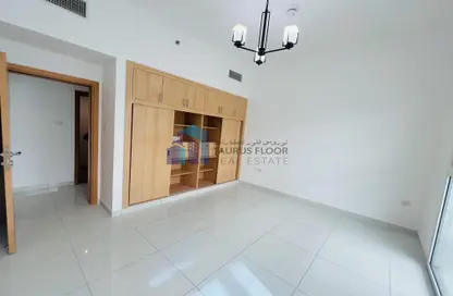 Apartment - 1 Bedroom - 2 Bathrooms for rent in Jumeirah Apartments - Jumeirah 1 - Jumeirah - Dubai