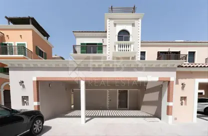 Villa - 4 Bedrooms - 6 Bathrooms for rent in Sur La Mer - La Mer - Jumeirah - Dubai