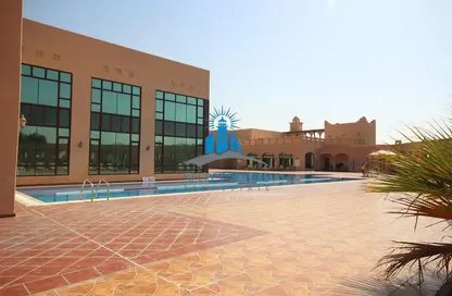 Villa - 5 Bedrooms - 6 Bathrooms for rent in Sas Al Nakheel Village - Sas Al Nakheel - Abu Dhabi