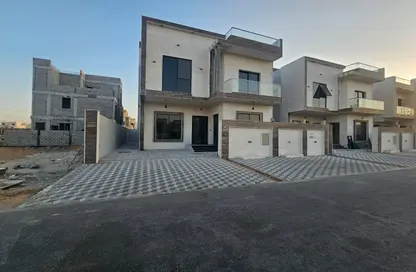 Villa - 5 Bedrooms - 7 Bathrooms for sale in Al Yasmeen 1 - Al Yasmeen - Ajman