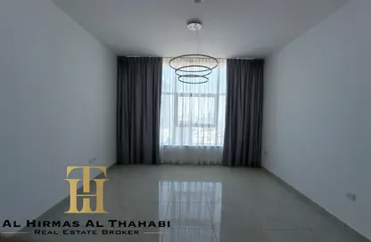 Apartment - 1 Bathroom for rent in The Square Tower - Jumeirah Village Circle - Dubai