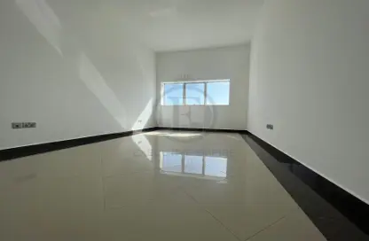 Apartment - 2 Bedrooms - 2 Bathrooms for rent in Raha Building - Al Istiqlal Street - Al Khalidiya - Abu Dhabi