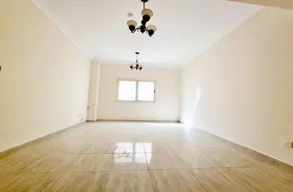 Apartment - 1 Bedroom - 2 Bathrooms for rent in The Square 2 - Muwaileh Commercial - Sharjah