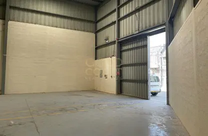 Warehouse - Studio for rent in Al Quoz 1 - Al Quoz - Dubai