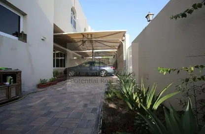 Villa - 4 Bedrooms - 6 Bathrooms for rent in Al Garhoud Villas - Al Garhoud - Dubai