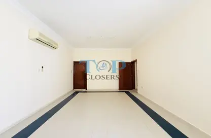 Apartment - 3 Bedrooms - 3 Bathrooms for rent in Al Kuwaitat - Central District - Al Ain