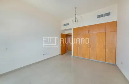 Apartment - 2 Bedrooms - 3 Bathrooms for rent in Julphar Residential Tower - Julphar Towers - Al Nakheel - Ras Al Khaimah