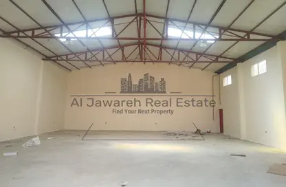 Warehouse - Studio - 1 Bathroom for rent in Old Industrial Area - Umm Al Quwain