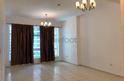 Apartment - 2 Bedrooms - 3 Bathrooms for rent in Al Fahad Tower 2 - Al Fahad Towers - Barsha Heights (Tecom) - Dubai