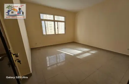 Apartment - 2 Bedrooms - 3 Bathrooms for rent in Al Khan Corniche - Al Khan - Sharjah