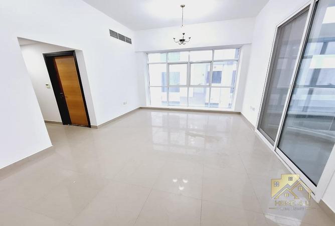 Apartment For Rent In Al Warqaa Residence: Semi New   Ready To Move 