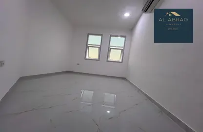 Apartment - 2 Bedrooms - 2 Bathrooms for rent in Shakhbout City - Abu Dhabi