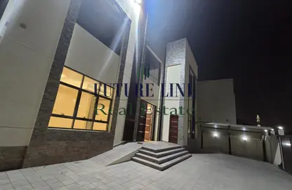 Villa - 5 Bedrooms - 5 Bathrooms for rent in Al Quoz 1 - Al Quoz - Dubai