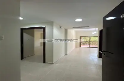 Apartment - 1 Bedroom - 2 Bathrooms for rent in The Gardens - Dubai