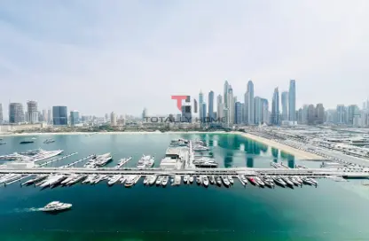 Apartment - 2 Bedrooms - 2 Bathrooms for sale in Marina Vista - EMAAR Beachfront - Dubai Harbour - Dubai