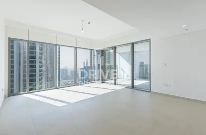 Apartment - 3 Bedrooms - 4 Bathrooms for rent in Downtown Views II Tower 1 - Downtown Views II - Downtown Dubai - Dubai