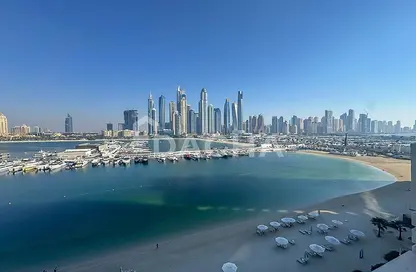 Apartment - 2 Bedrooms - 2 Bathrooms for sale in Marina Vista - EMAAR Beachfront - Dubai Harbour - Dubai