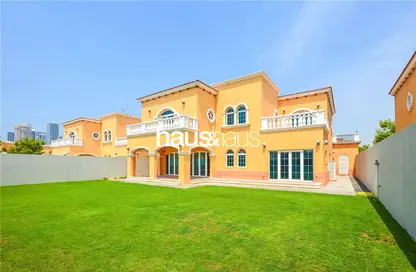 Villa - 5 Bedrooms - 6 Bathrooms for sale in Legacy - Jumeirah Park - Dubai