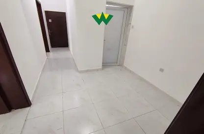 Apartment - 2 Bedrooms - 1 Bathroom for rent in Baniyas East - Baniyas - Abu Dhabi