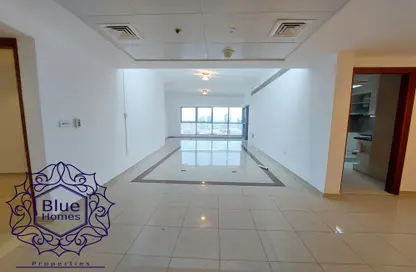 Apartment - 3 Bedrooms - 5 Bathrooms for rent in Al Hamriya Building - Bur Dubai - Dubai