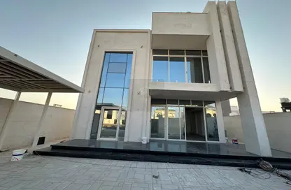 Villa - 5 Bedrooms - 7 Bathrooms for sale in Al Yasmeen 1 - Al Yasmeen - Ajman