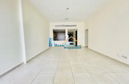 Apartment - 2 Bedrooms - 2 Bathrooms for rent in Dubai Silicon Oasis - Dubai