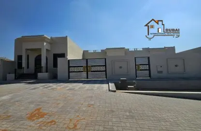 Villa - 4 Bedrooms - 7 Bathrooms for rent in Al Dhait South - Al Dhait - Ras Al Khaimah