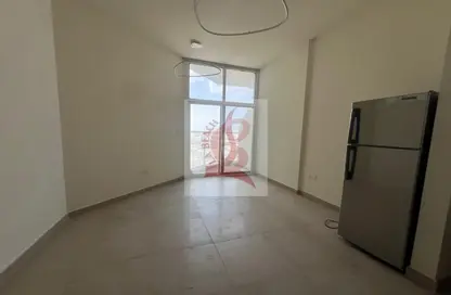 Apartment - 1 Bathroom for sale in Azizi Plaza - Al Furjan - Dubai