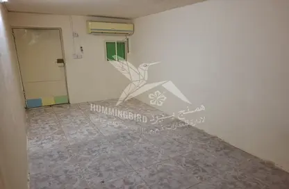 Apartment - 1 Bathroom for rent in Al Marayegh - Al Jaheli - Al Ain