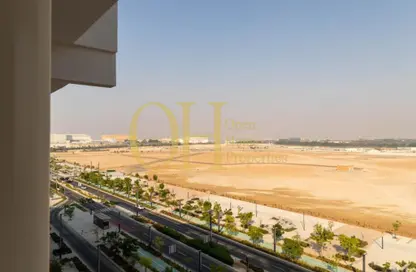 Apartment - 1 Bedroom - 2 Bathrooms for sale in Oasis Residences - Masdar City - Abu Dhabi