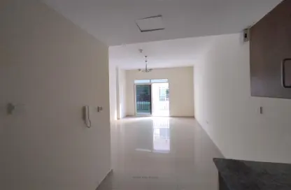 Apartment - 1 Bathroom for rent in May Residence - Jumeirah Village Circle - Dubai