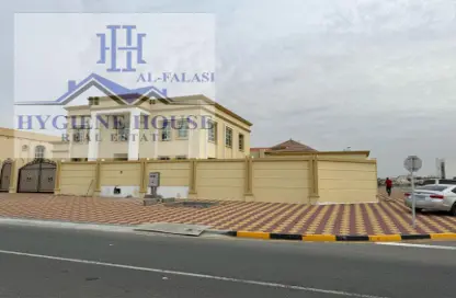 Villa - 6 Bedrooms - 4 Bathrooms for rent in Al Salamah - Umm Al Quwain