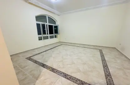 Villa - Studio - 1 Bathroom for rent in Al Mushrif Villas - Al Mushrif - Abu Dhabi