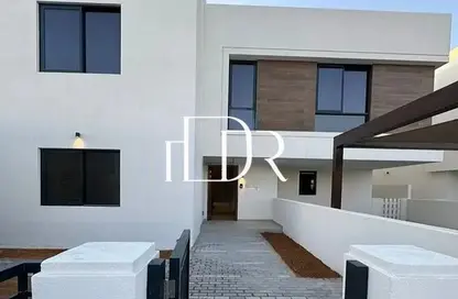 Villa - 5 Bedrooms - 6 Bathrooms for rent in Noya Luma - Noya - Yas Island - Abu Dhabi