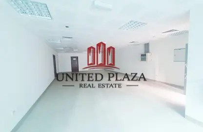 Retail - Studio - 1 Bathroom for rent in EREC Building - Al Falah Street - City Downtown - Abu Dhabi